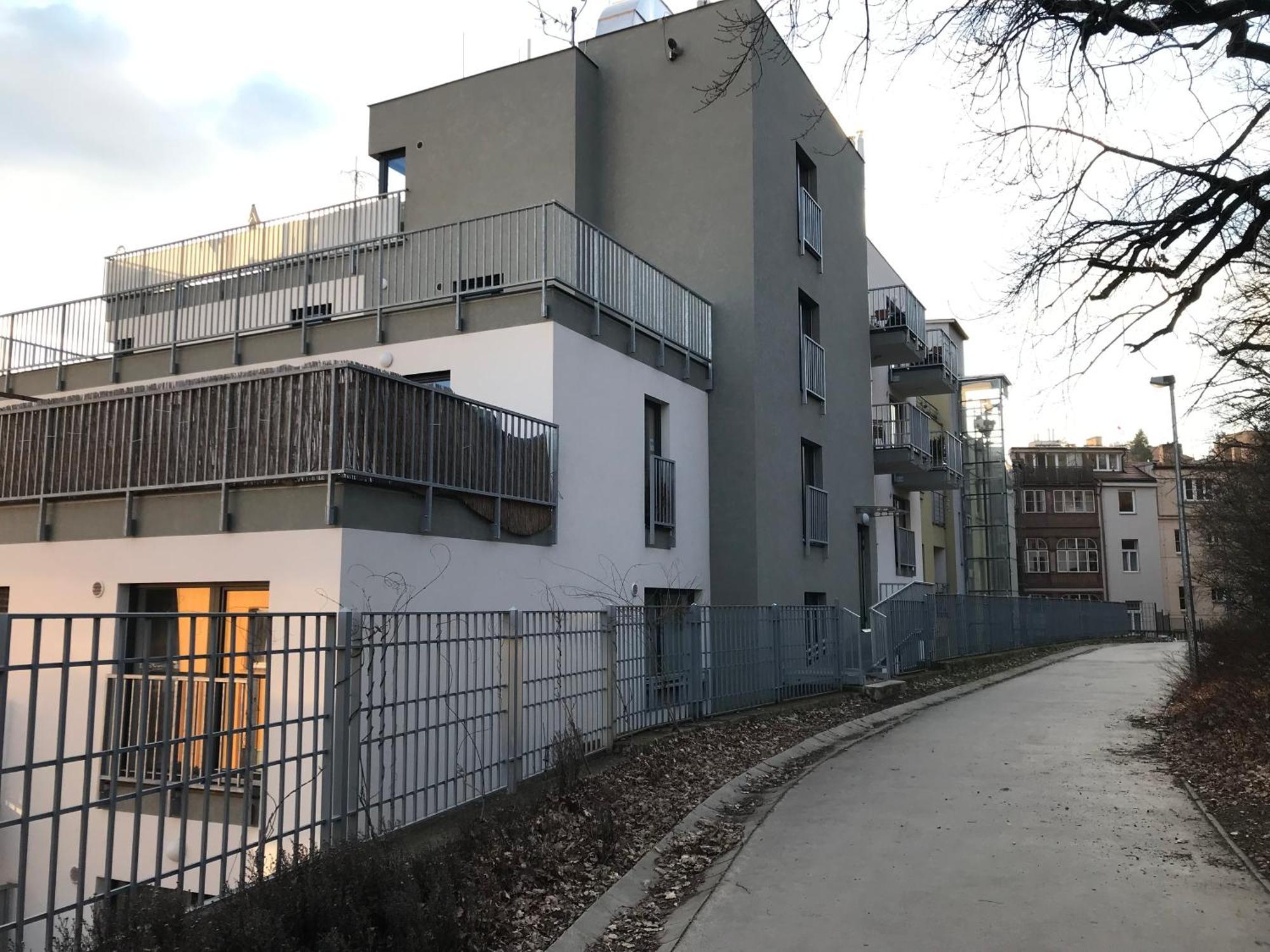 Residence Park Klamovka Прага Экстерьер фото