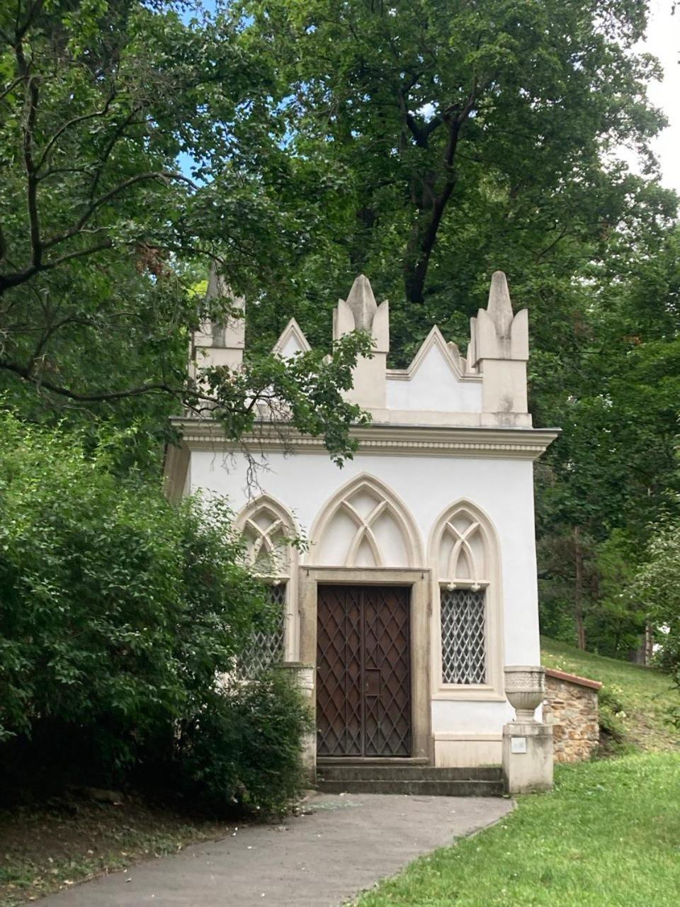 Residence Park Klamovka Прага Экстерьер фото